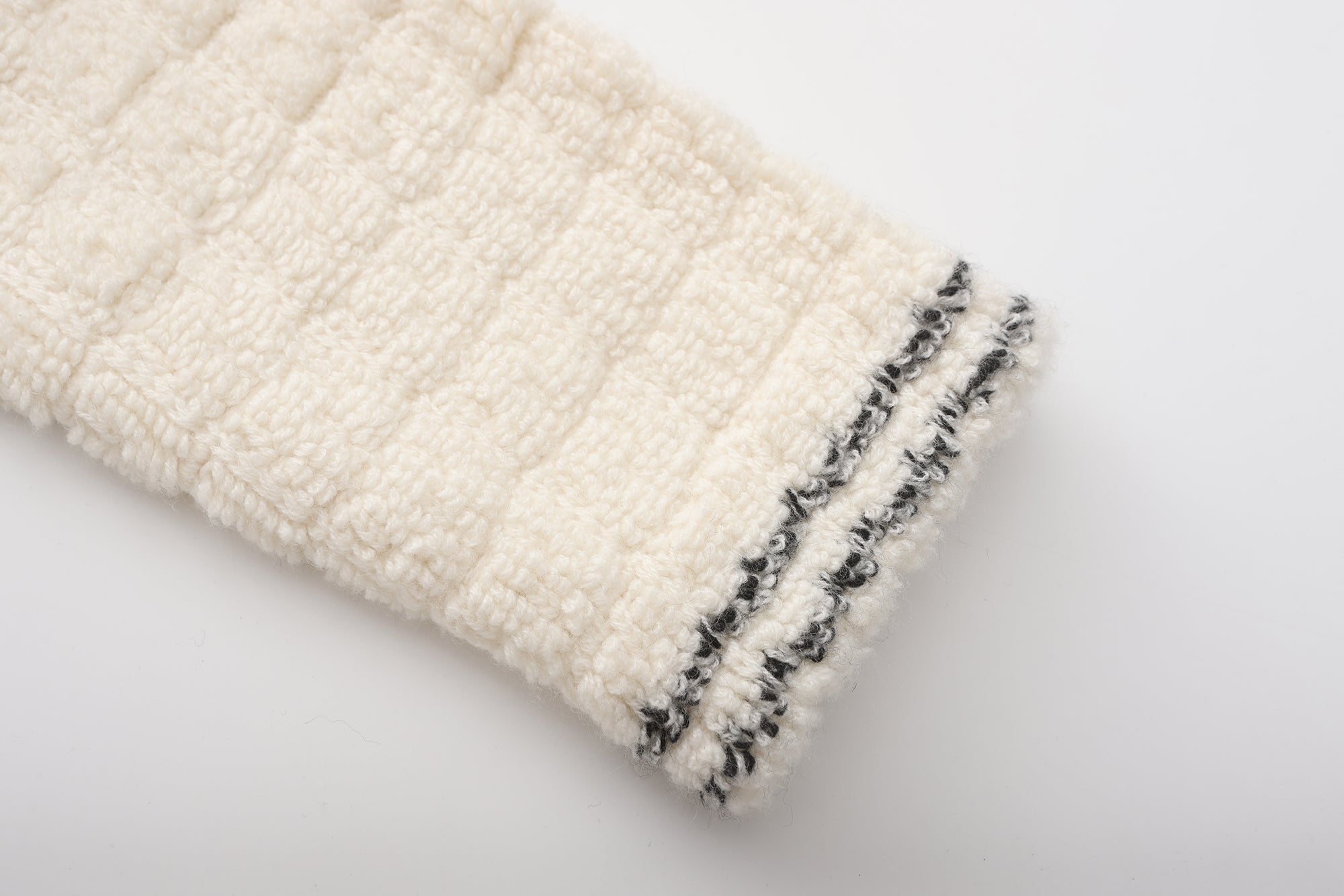 100%カシミヤエレガントクルーネックショートジャケット